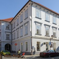 9.  Nissl�v d�m - D�tsk� centrum Barborka