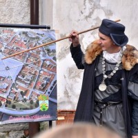 Kterak Hirzo kr�lovsk� m�sto na Vltav� zakl�dal  2016