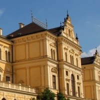 4.	Jiho�esk� muzeum