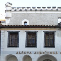 6.	Komentovan� prezentace fotografi� gotick� architektury m�sta �esk� Bud�jovice
